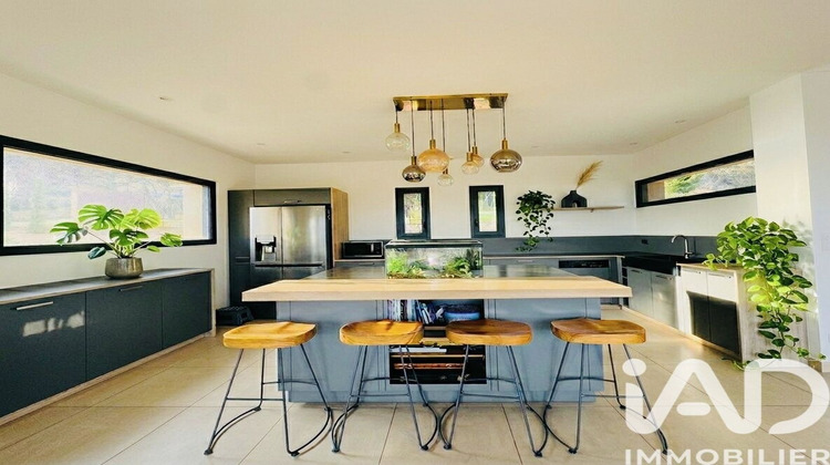 Ma-Cabane - Vente Maison Poleymieux-Au-Mont-d'Or, 194 m²