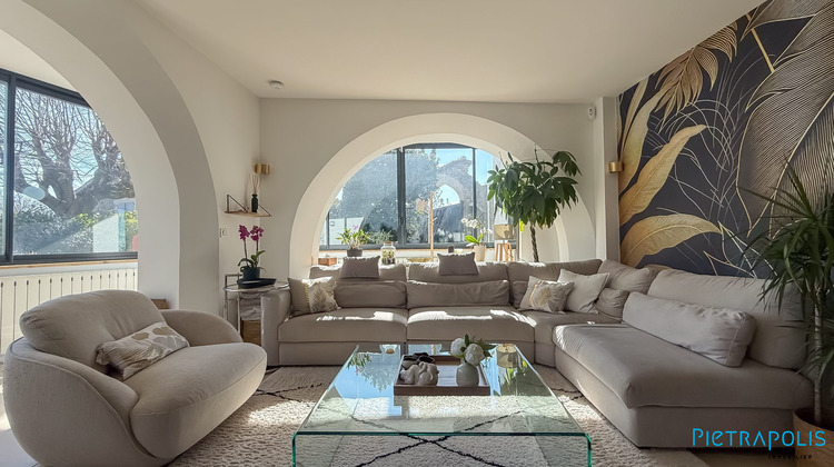 Ma-Cabane - Vente Maison Poleymieux-au-Mont-d'Or, 247 m²