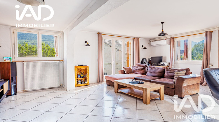 Ma-Cabane - Vente Maison Poligny, 271 m²