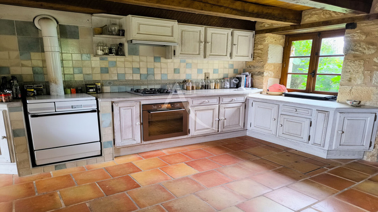 Ma-Cabane - Vente Maison POMAREDE, 309 m²