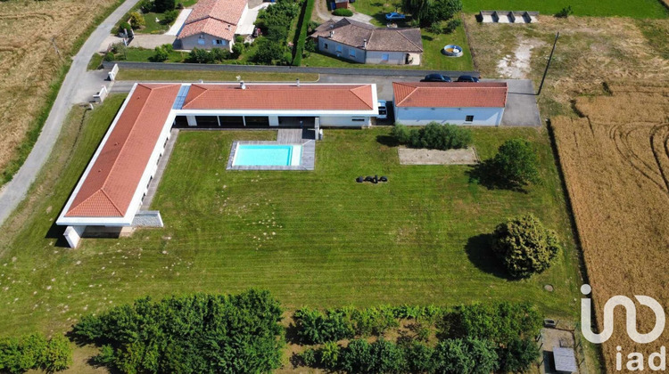 Ma-Cabane - Vente Maison Pommevic, 233 m²