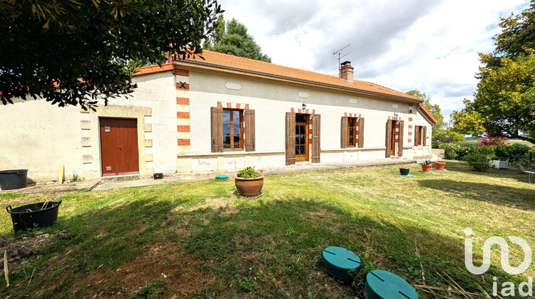 Ma-Cabane - Vente Maison Pommiers-Moulons, 184 m²