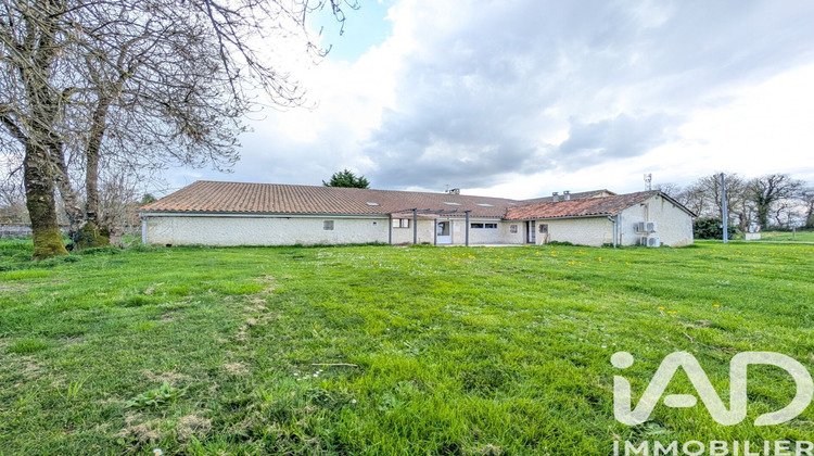 Ma-Cabane - Vente Maison Pommiers-Moulons, 226 m²