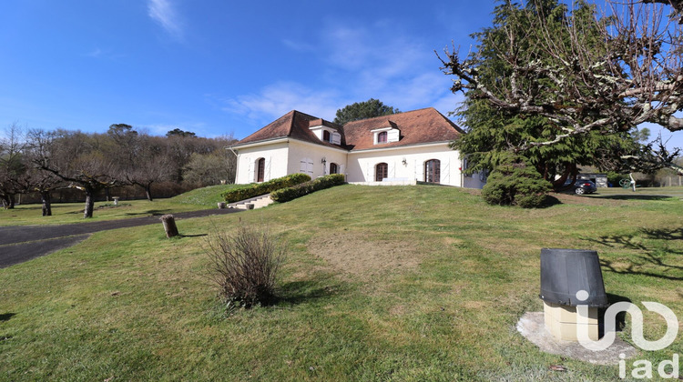Ma-Cabane - Vente Maison Pompignac, 240 m²