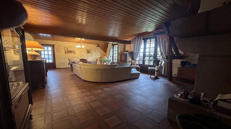 Ma-Cabane - Vente Maison Pont-d'Ouilly, 213 m²