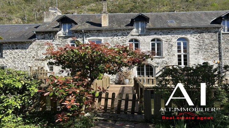 Ma-Cabane - Vente Maison Pont-d'Ouilly, 261 m²