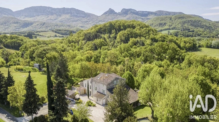 Ma-Cabane - Vente Maison Pont-de-Barret, 750 m²