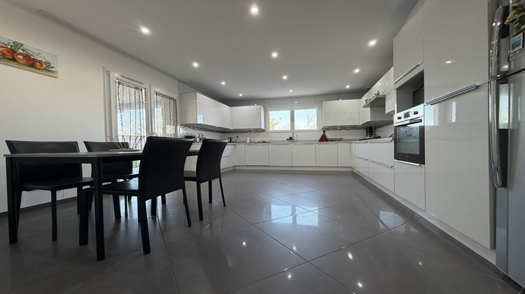 Ma-Cabane - Vente Maison PONT DE BEAUVOISIN, 125 m²