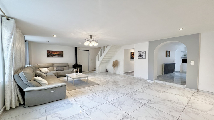 Ma-Cabane - Vente Maison Pont-de-Chéruy, 142 m²