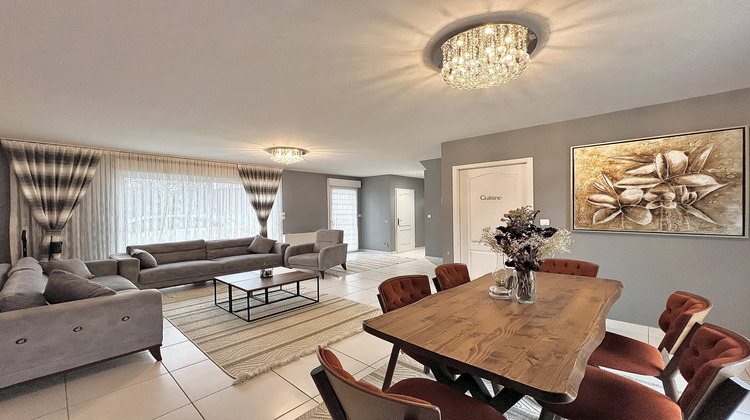 Ma-Cabane - Vente Maison Pont-de-Chéruy, 90 m²