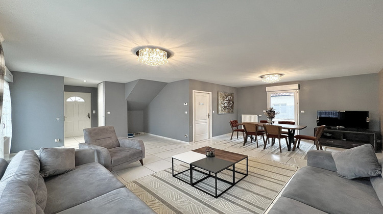 Ma-Cabane - Vente Maison Pont-de-Chéruy, 90 m²