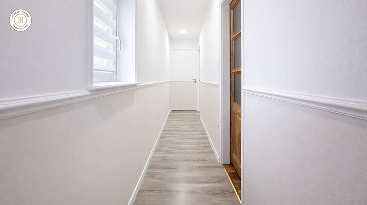 Ma-Cabane - Vente Maison Pont-de-Chéruy, 82 m²