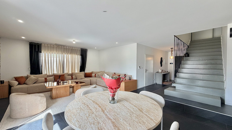 Ma-Cabane - Vente Maison Pont-de-Chéruy, 110 m²