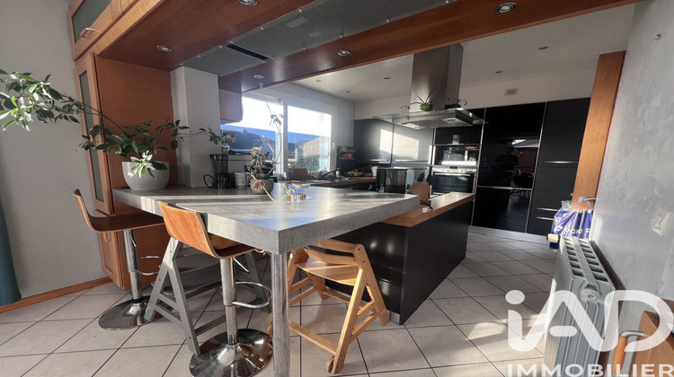 Ma-Cabane - Vente Maison Pont-de-l'Arche, 158 m²