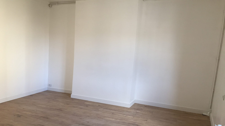 Ma-Cabane - Vente Maison Pont-de-l'Arche, 58 m²