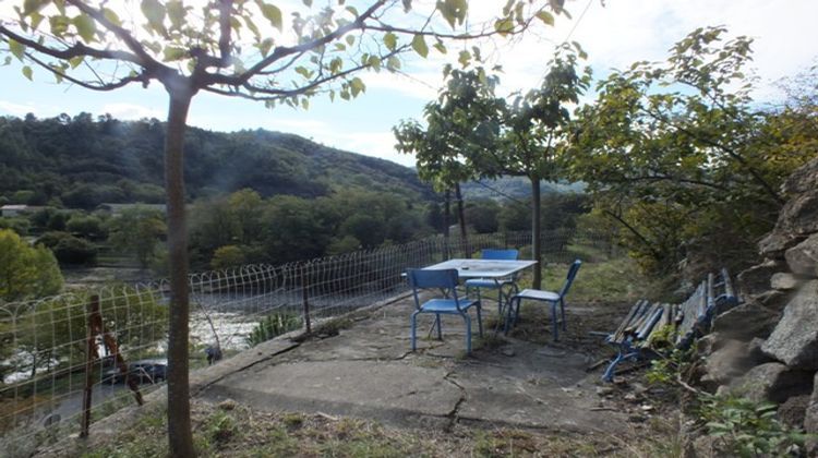 Ma-Cabane - Vente Maison Pont-de-Labeaume, 65 m²