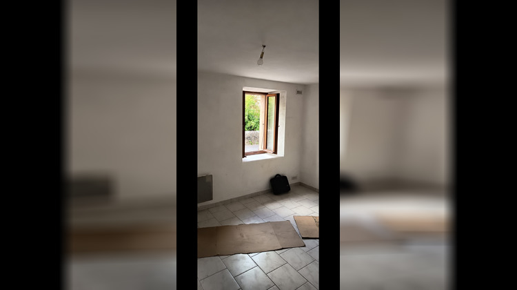 Ma-Cabane - Vente Maison Pont-de-Labeaume, 69 m²