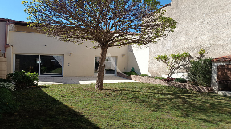 Ma-Cabane - Vente Maison PONT-DU-CHATEAU, 164 m²