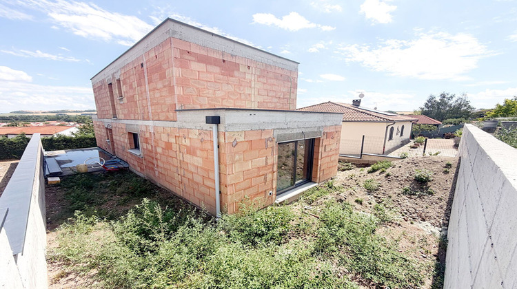 Ma-Cabane - Vente Maison PONT-DU-CHATEAU, 110 m²