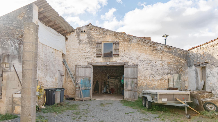 Ma-Cabane - Vente Maison Pont-l'Abbe-d'Arnoult, 270 m²