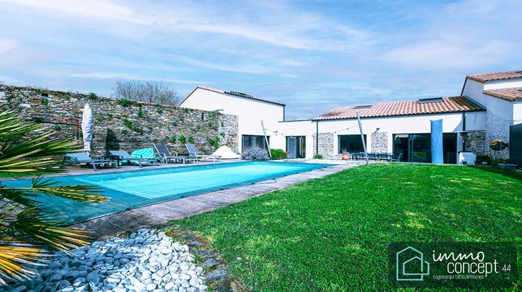 Ma-Cabane - Vente Maison PONT-SAINT-MARTIN, 164 m²