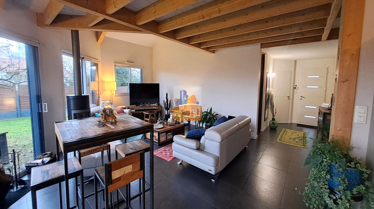 Ma-Cabane - Vente Maison PONT-SAINT-MARTIN, 131 m²