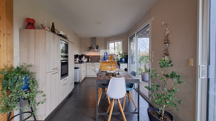 Ma-Cabane - Vente Maison PONT-SAINT-MARTIN, 131 m²