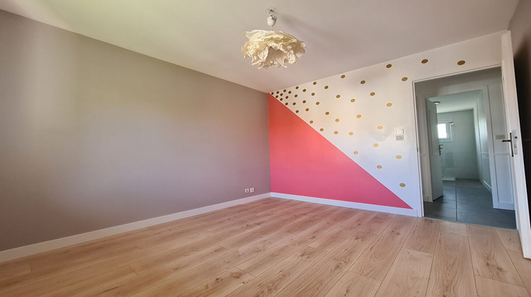 Ma-Cabane - Vente Maison PONT-SAINT-MARTIN, 79 m²