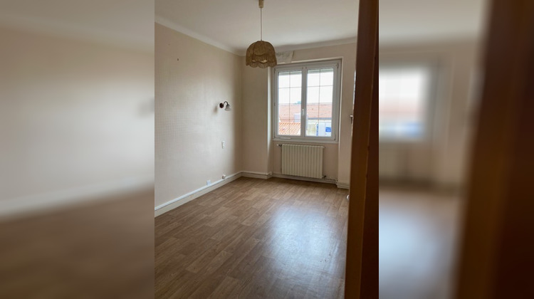 Ma-Cabane - Vente Maison PONT SAINT MARTIN, 110 m²