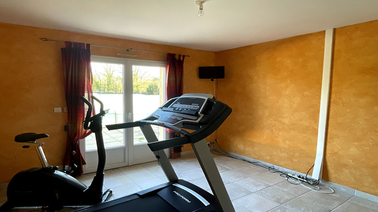 Ma-Cabane - Vente Maison PONT-SAINT-MARTIN, 233 m²