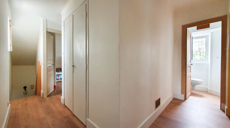 Ma-Cabane - Vente Maison PONT-SAINT-MARTIN, 136 m²