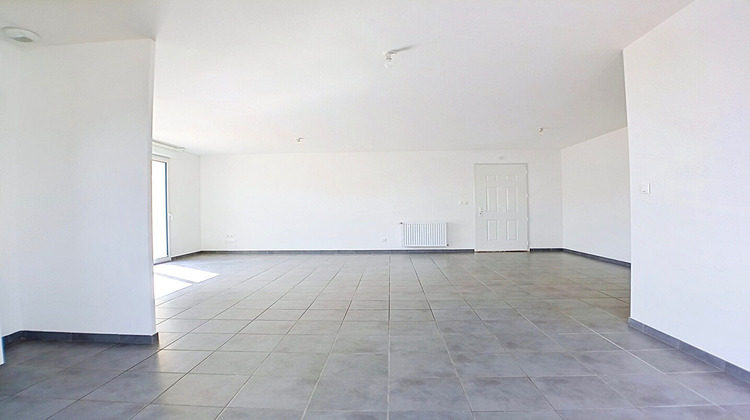 Ma-Cabane - Vente Maison PONT-SAINT-MARTIN, 91 m²