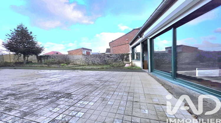 Ma-Cabane - Vente Maison Pont-sur-Sambre, 240 m²