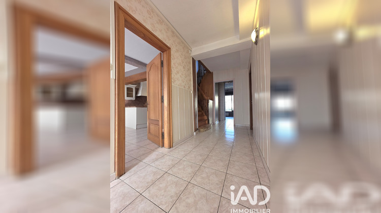 Ma-Cabane - Vente Maison Pont-sur-Sambre, 240 m²