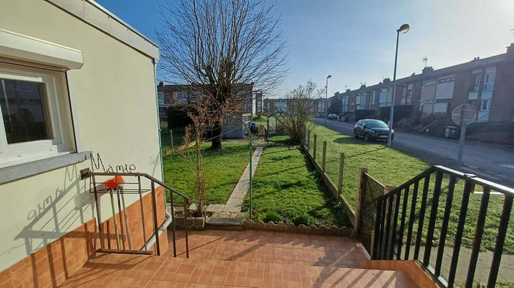 Ma-Cabane - Vente Maison Pont-sur-Sambre, 108 m²
