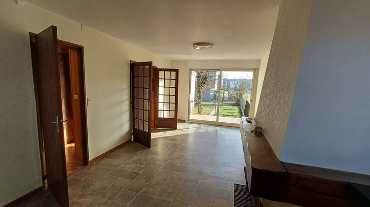 Ma-Cabane - Vente Maison Pont-sur-Sambre, 108 m²