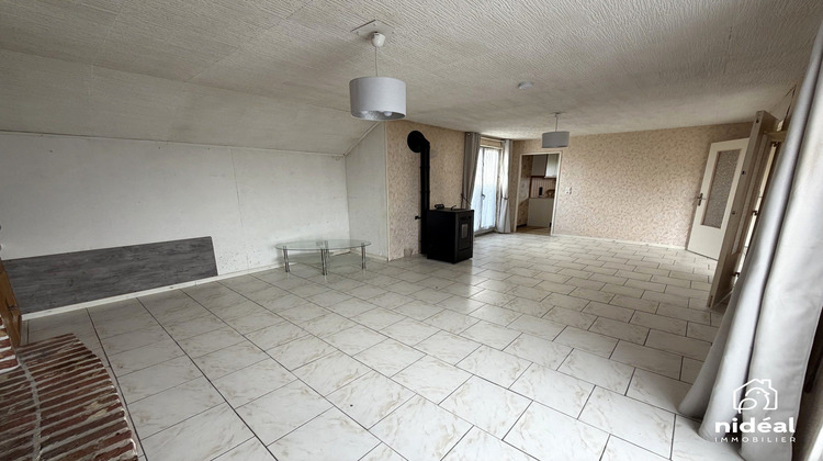 Ma-Cabane - Vente Maison Pont-sur-Sambre, 91 m²