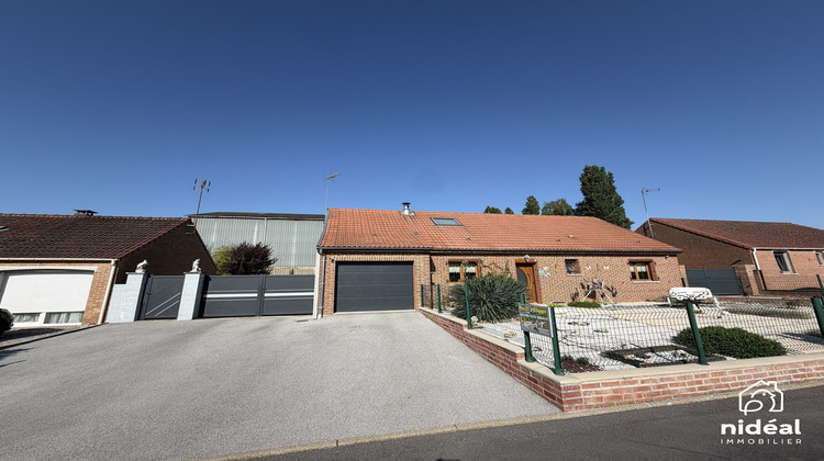 Ma-Cabane - Vente Maison Pont-sur-Sambre, 109 m²