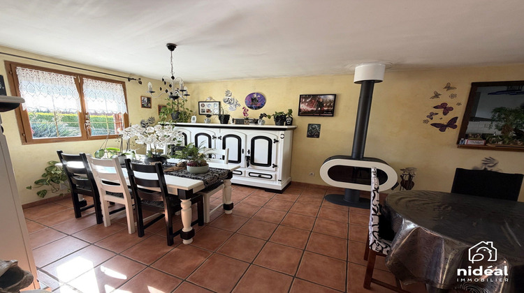 Ma-Cabane - Vente Maison Pont-sur-Sambre, 109 m²