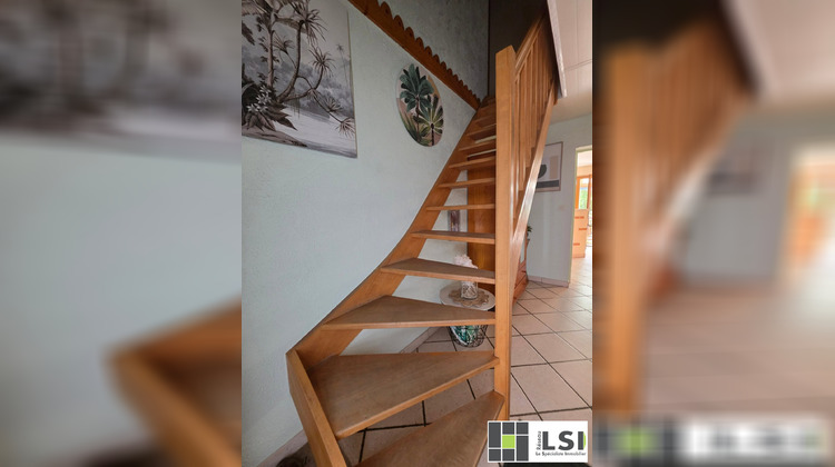 Ma-Cabane - Vente Maison Pont-sur-Sambre, 135 m²