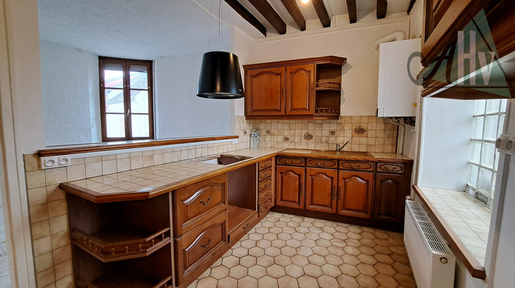 Ma-Cabane - Vente Maison Pont-sur-Yonne, 92 m²