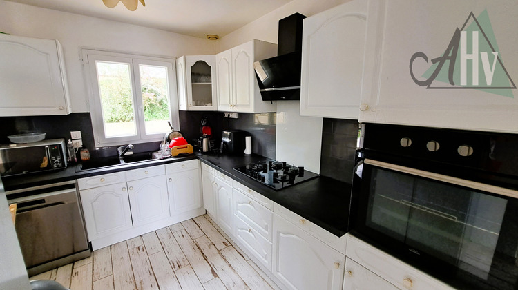 Ma-Cabane - Vente Maison Pont-sur-Yonne, 97 m²