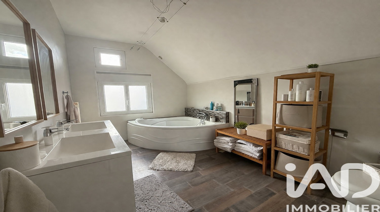 Ma-Cabane - Vente Maison Pont-sur-Yonne, 109 m²