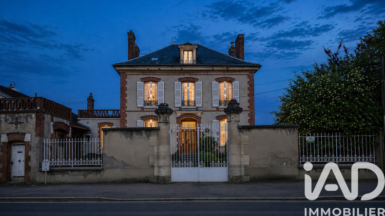 Ma-Cabane - Vente Maison Pont-sur-Yonne, 276 m²