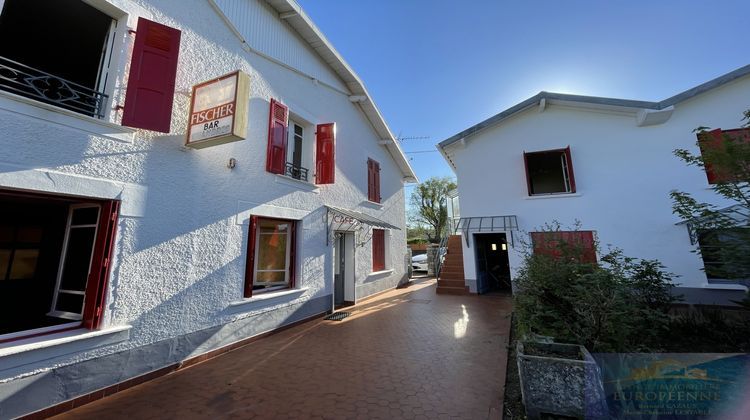 Ma-Cabane - Vente Maison Pontacq, 197 m²