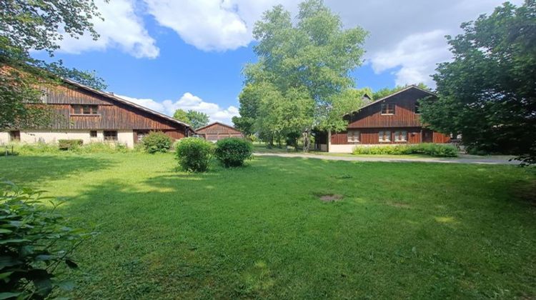 Ma-Cabane - Vente Maison Pontarlier, 1185 m²