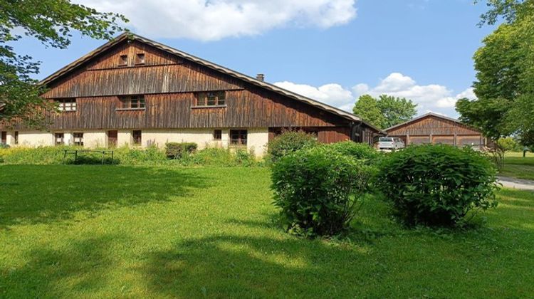 Ma-Cabane - Vente Maison Pontarlier, 1185 m²