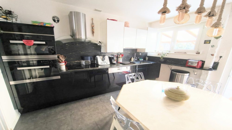 Ma-Cabane - Vente Maison Pontarlier, 253 m²