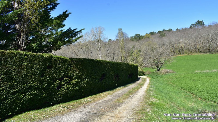 Ma-Cabane - Vente Maison PONTCIRQ, 164 m²