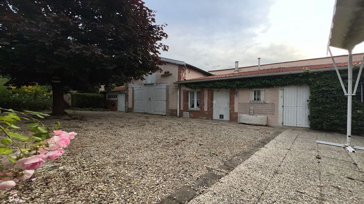 Ma-Cabane - Vente Maison PONTFAVERGER-MORONVILLIERS, 201 m²